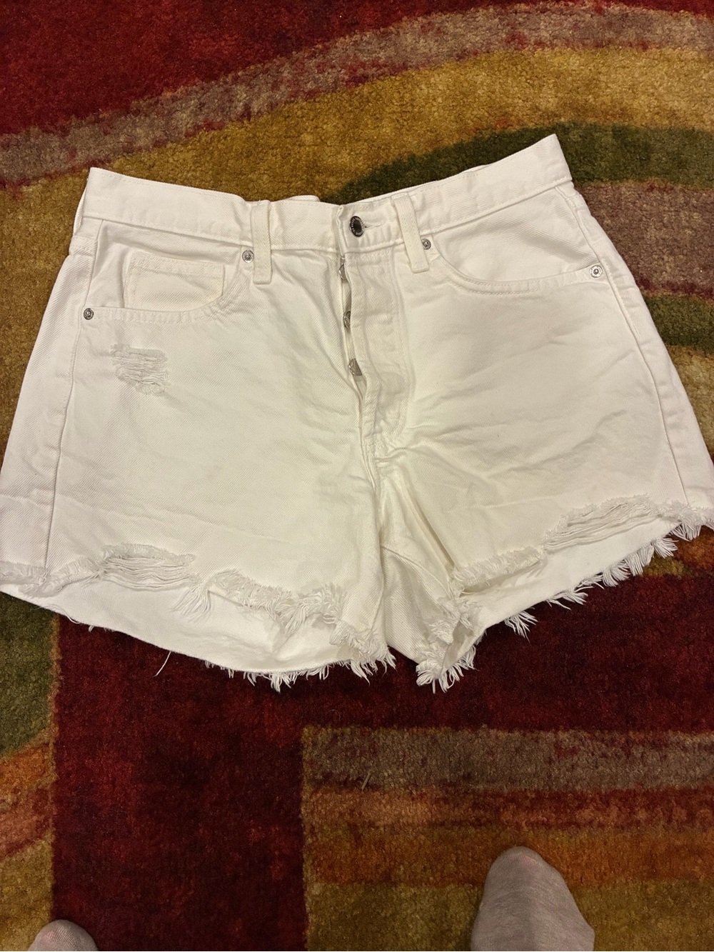 Universal Thread White Distressed Frayed Hem Denim Shorts